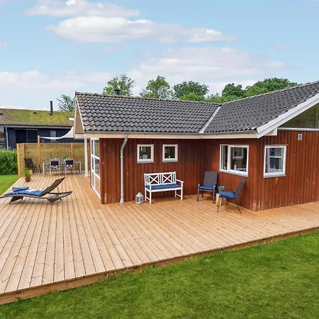 Fantastisk Bolig I Med Køkken * Haderslev