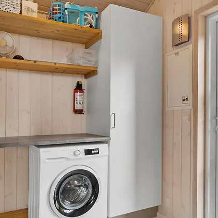 Fantastisk Bolig I Med Køkken Feriehus *